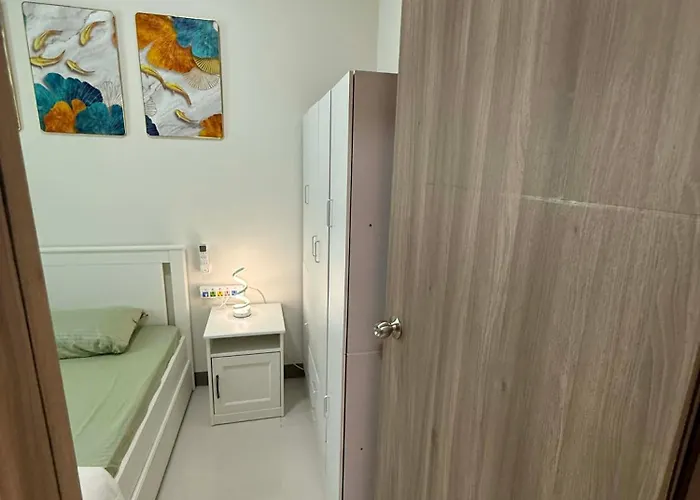 Mamaraine's Haven Apartahotel *